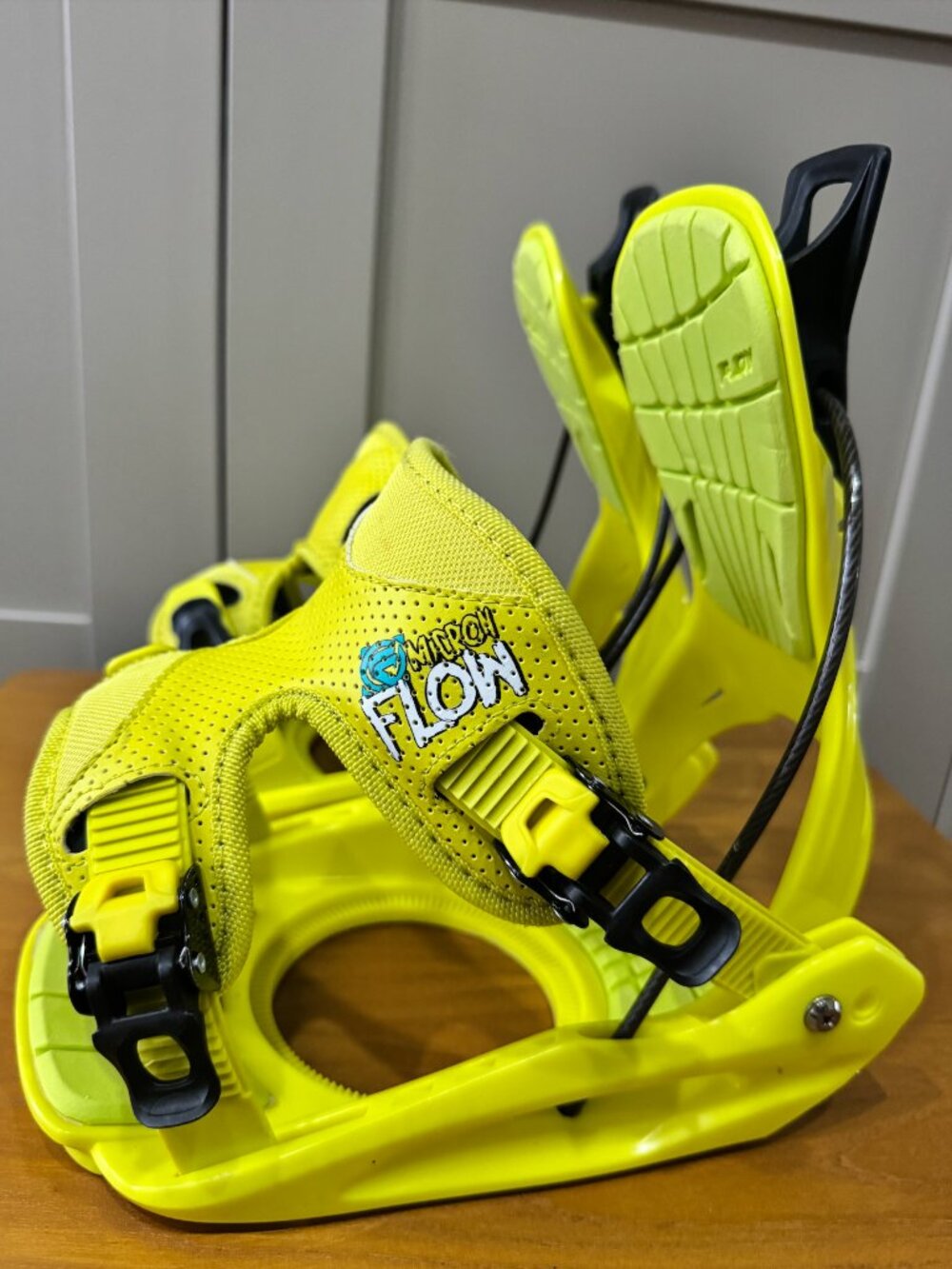 Morrow Flow snowboard bindings